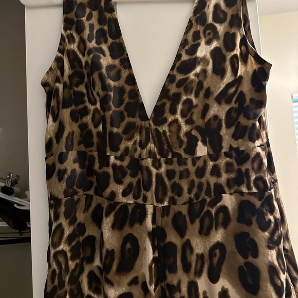 Leopard Print Jumpsuit - Picture 2 of 4
